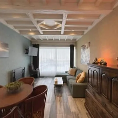 아파트 Seafront Belgium For 4 *