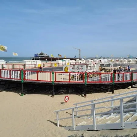 아파트 Seafront Belgium For 4